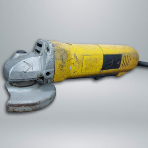 dwealt angle grinder 100m